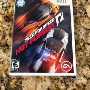 Need for Speed: Hot Pursuit for Wii - Game and Case EUC